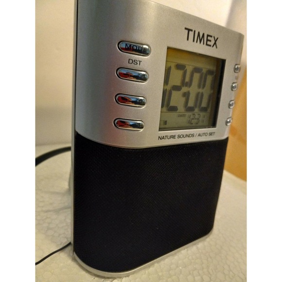 Timex Wall Decor Alarm Clock Radio W Preset Nature Sounds Timex